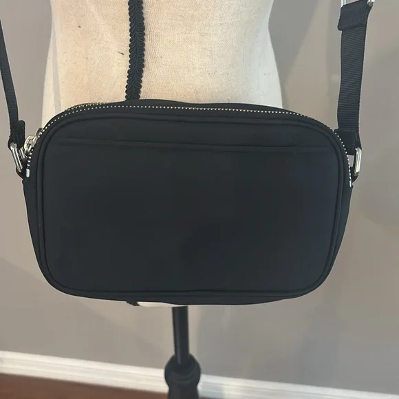 Lululemon Black Crossbody Bag - Picture 3 of 6